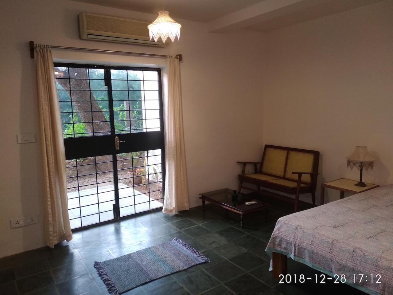 Isai Ambalam guest house Pondichéry Extérieur photo